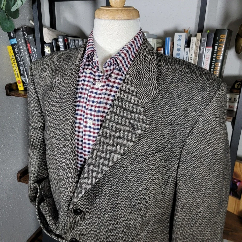 VTG Jeremy Cobb Esquire Mens Tweed Sport Coat Three Button Brown herringbone 44R